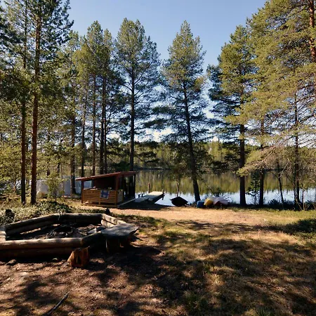 아파트 Kiiruna Kitkankieppi Virrankyla